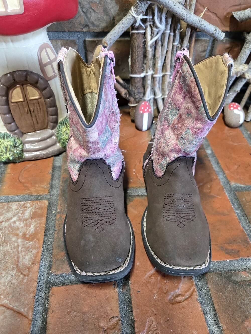 Roper Pink Floral Shine Boots - Picture 3 of 9